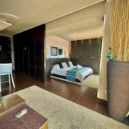 Apartamento Con Vistas Al Mar En Nueva Andalucia Marbella Exterior photo